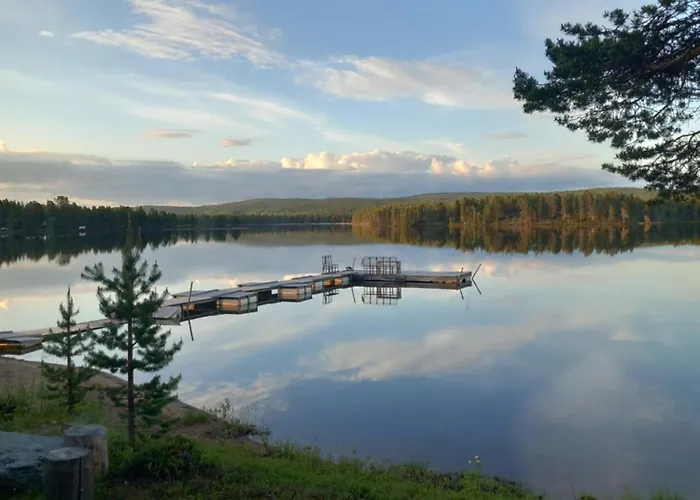 Sevetin Baari & * Sevettijärvi